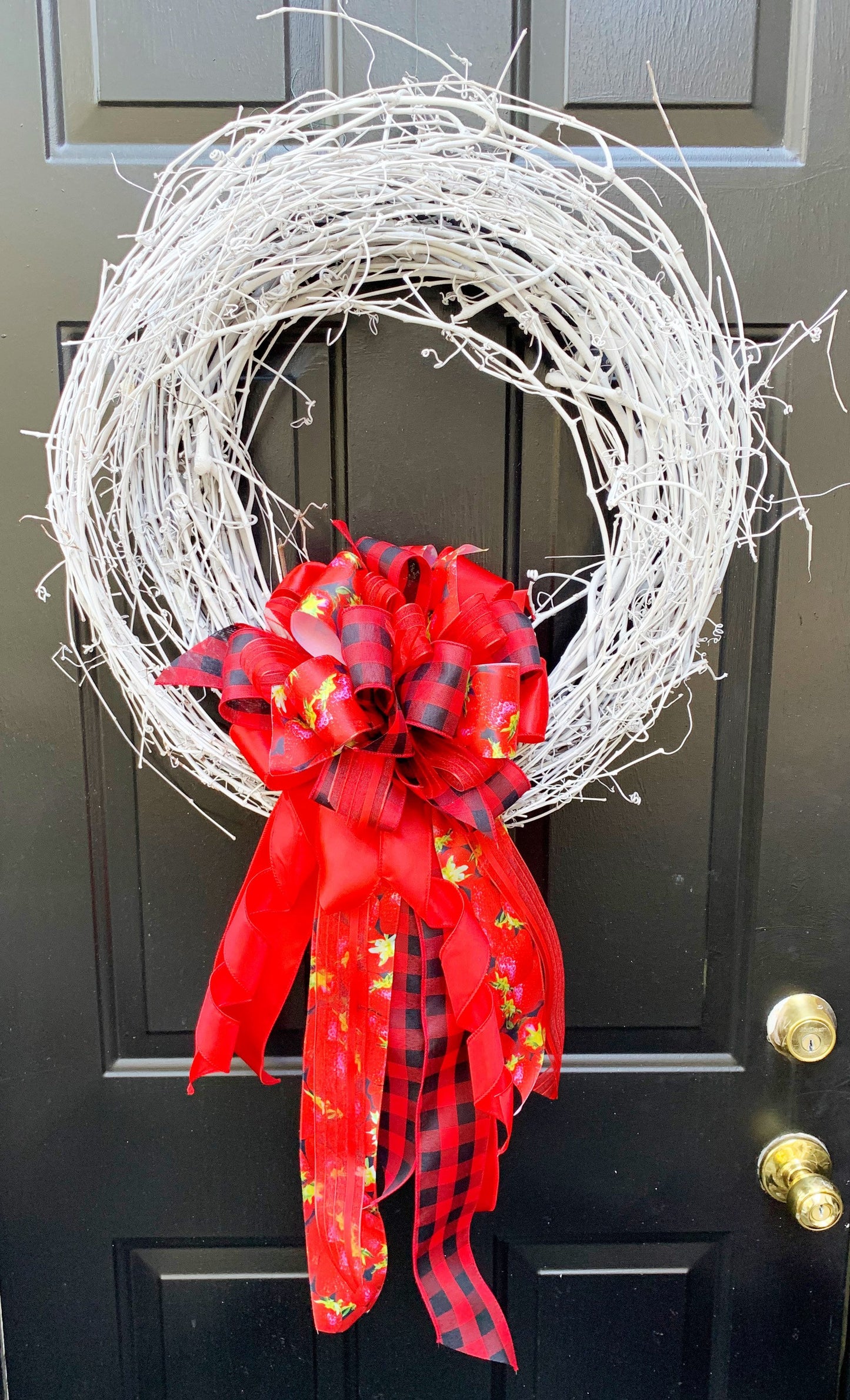 Everyday Collection - Strawberry Bow, Strawberry, Strawberry Bows, Strawberry Decor, Mailbox Bow, Wreath Bow, Bows, Bow, Large Bow