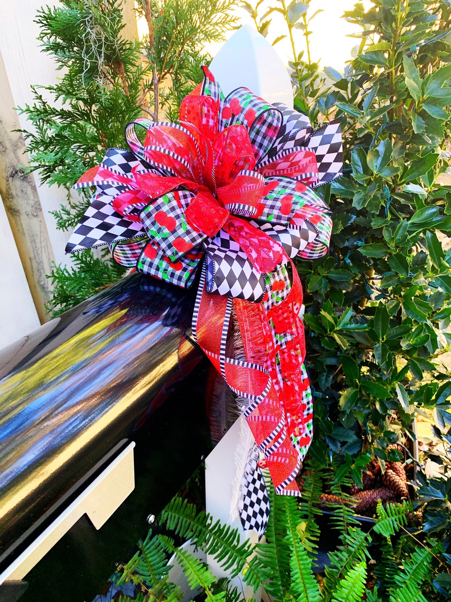 Valentines Collection- Black Cherry Pie Bow, Valentines Bow, Hearts Bow, Mailbox Bow, Wreath Bow, Valentines Wreath Bow, Valentines Mailbox