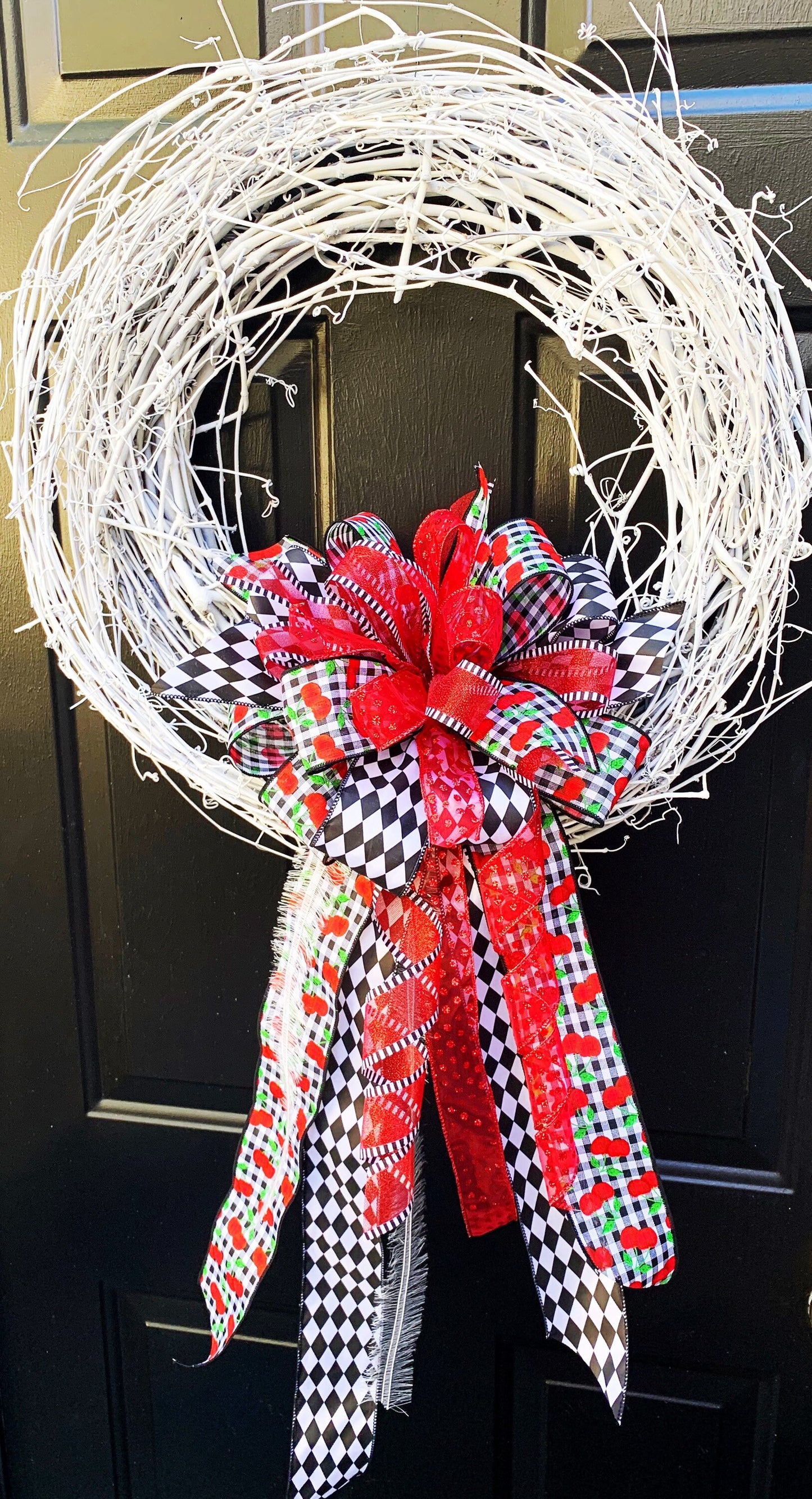 Valentines Collection- Black Cherry Pie Bow, Valentines Bow, Hearts Bow, Mailbox Bow, Wreath Bow, Valentines Wreath Bow, Valentines Mailbox
