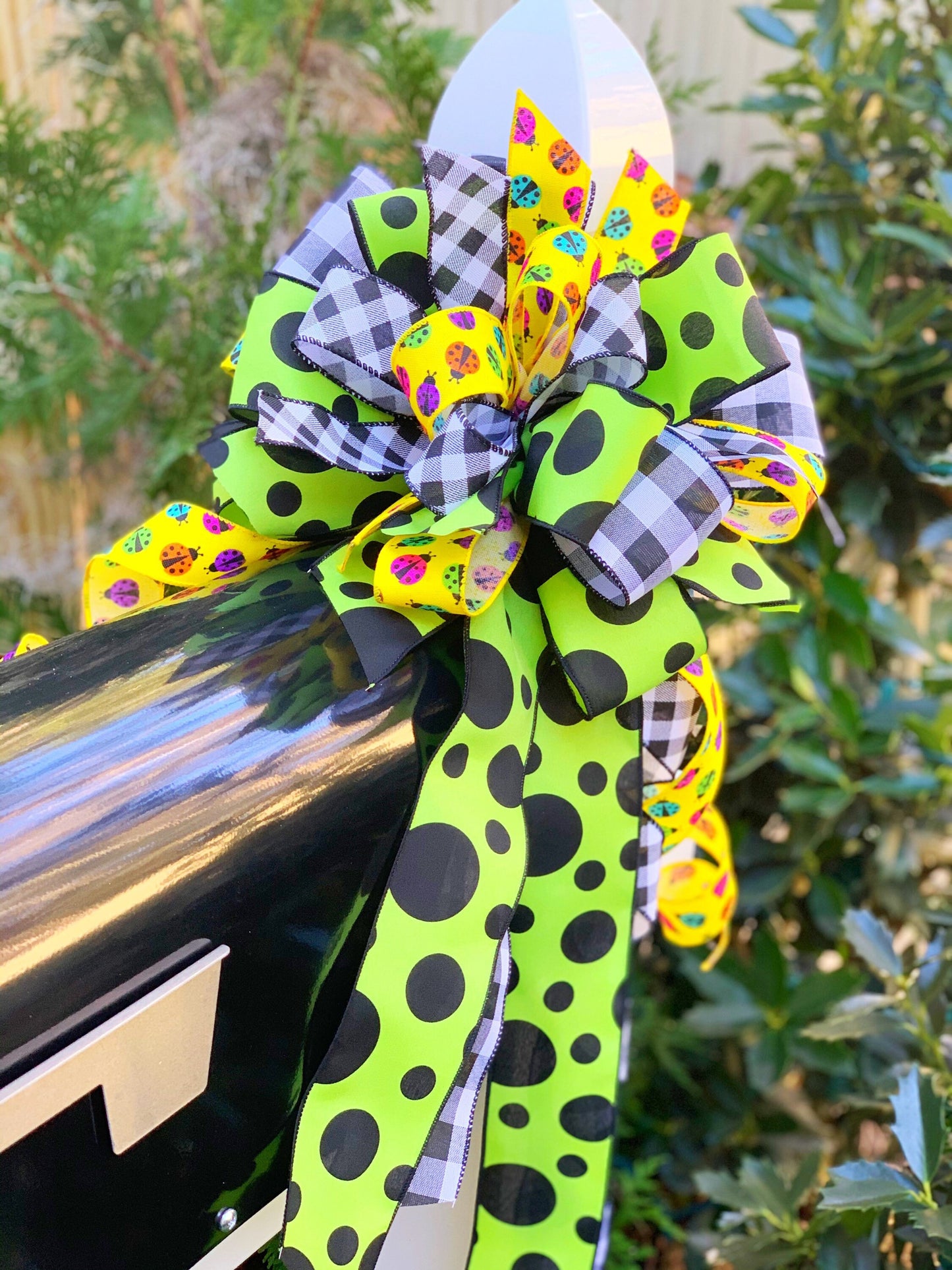 Everyday Collection - Lady Bugs, Lady Bug Bow, Lady Bugs Bow, Summer, Decor, Ribbon, Mailbox Bow, Wreath Bow, Large Bow, Bow, Bows