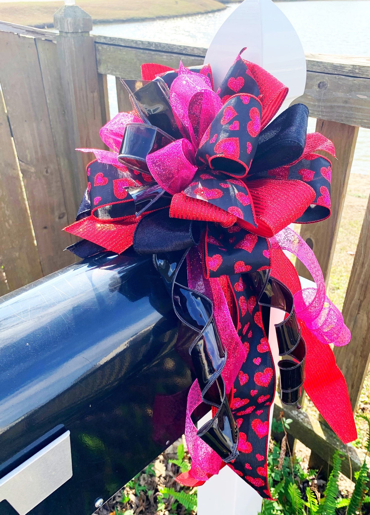 Valentines Collection - Hearts, Hearts Ribbon, Hearts Bow, Valentines, Valentine Decor, Valentine Bow, Wreath Bow, Mailbox Bow, Love, Gift