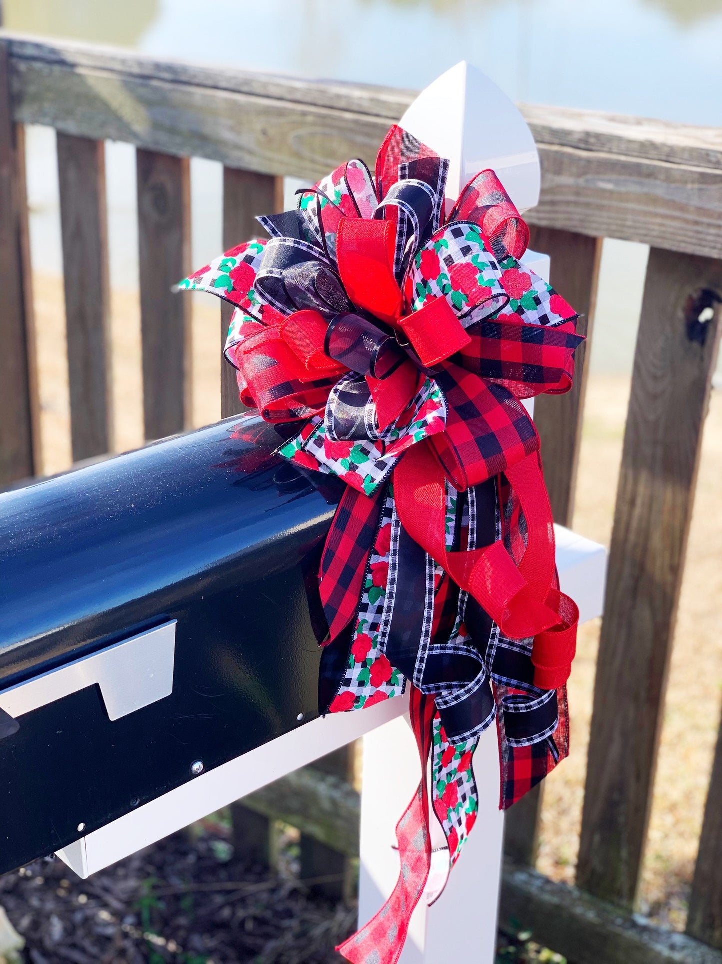 Valentines Collection - Valentines Bow, Valentines Ribbon,Valentines,Roses,Rose Ribbon,Red Roses,Gift,Mailbox Bow,Wreath Bow,Bow,Bows