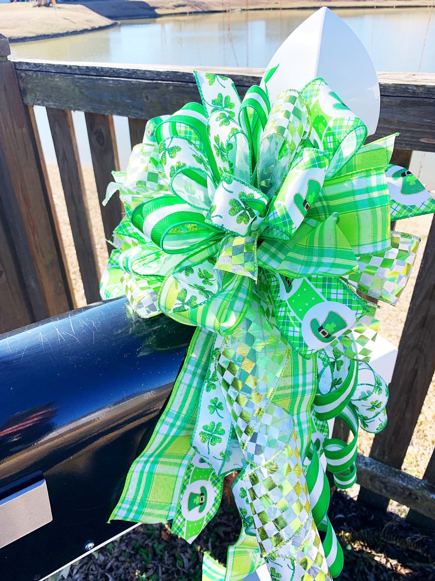 St Patrick’s Collection - St Patty’s Decor,St Patty’s Bow,St Patrick’s Bow,St Patrick’s Ribbon,Green Ribbon,Shamrocks,Shamrocks Bow, Wreath