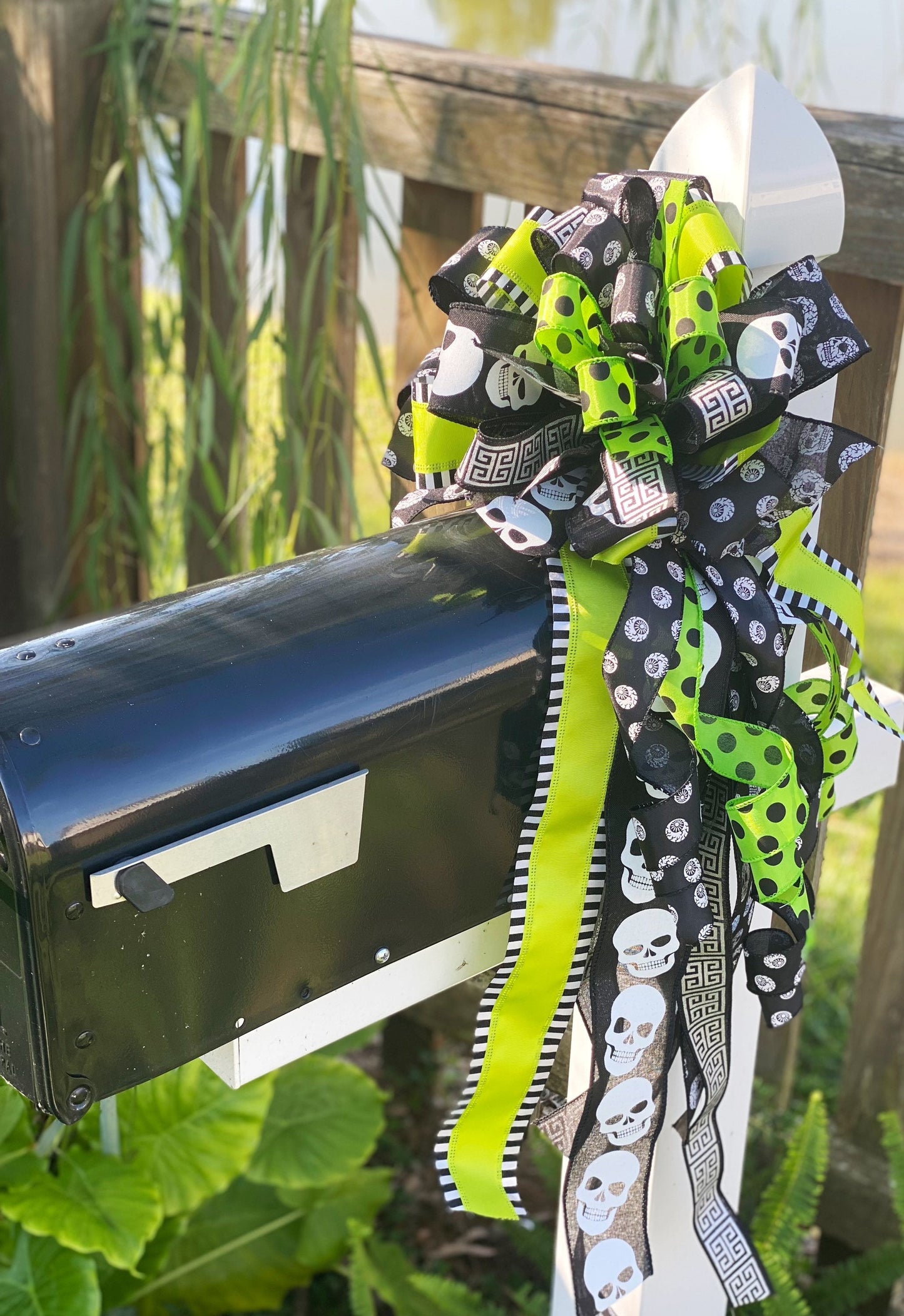 Halloween Collection - Halloween,Halloween Bow,Halloween Decor,Bow,Bows,Mailbox Bow,Wreath Bow,Ribbon,Skulls,Skulls Bow, Decor,Ribbon
