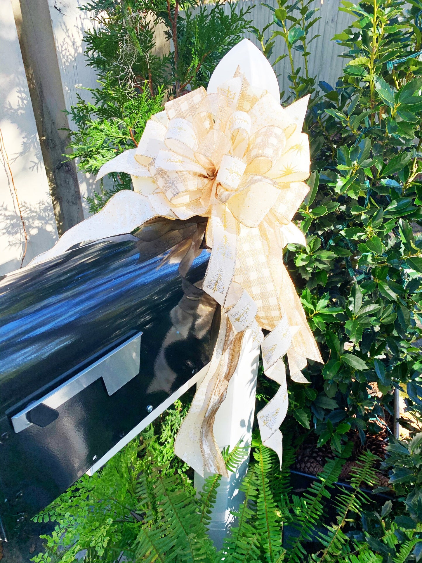 Everyday Collection - White/Gold Bow, Gold Bow, White Bow,Sympathy Bow,Winter Bow,Mailbox Bow,Gift Bow,Wreath Bow,Mailbox Bow,Large Bow