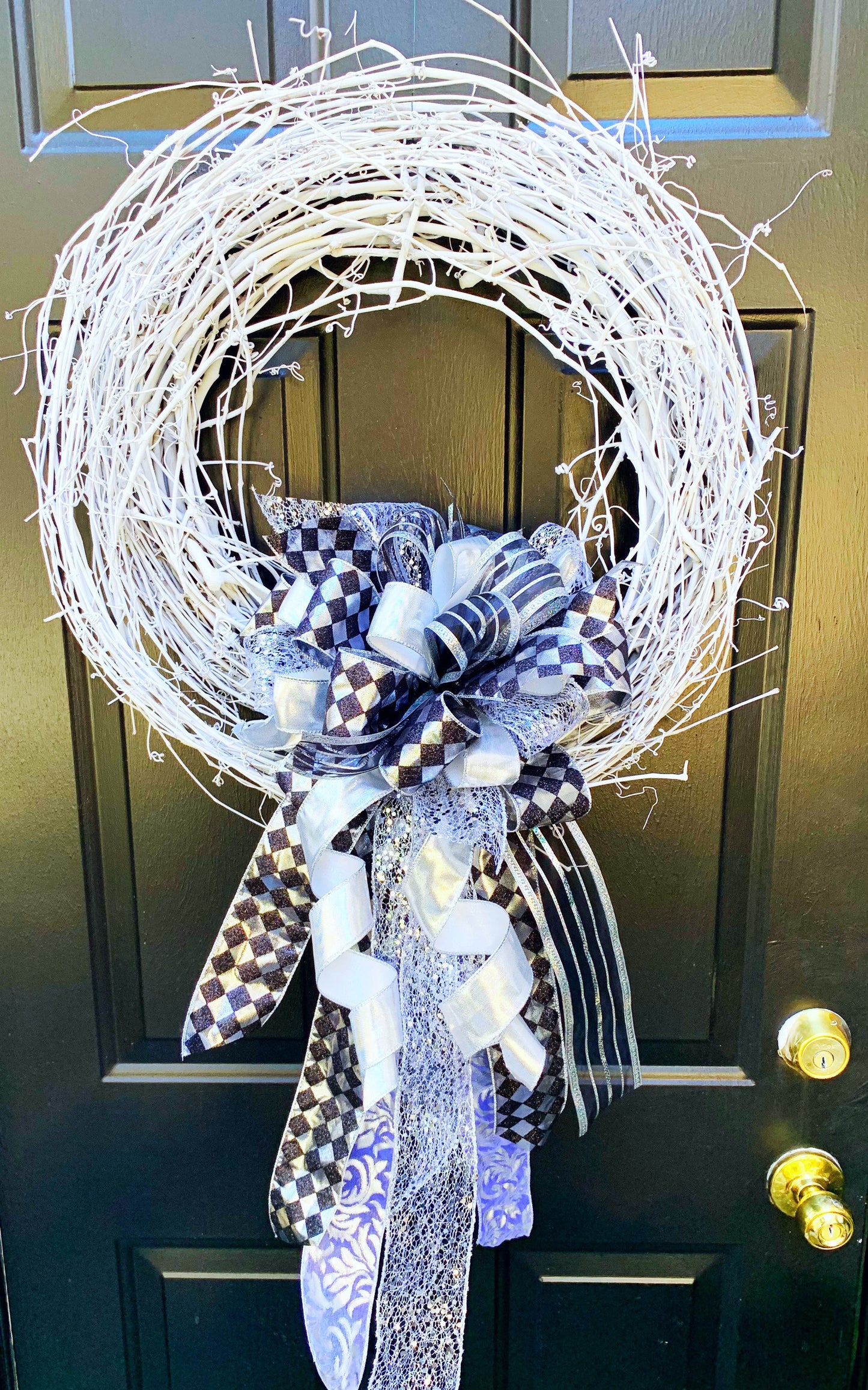 Everyday Collection - Party Bow, Classic Bow, Modern Bow, Black Bow, Black/Silver Bow, New Years Bow, Large Bow, Mailbox Bow, Wreath Bow