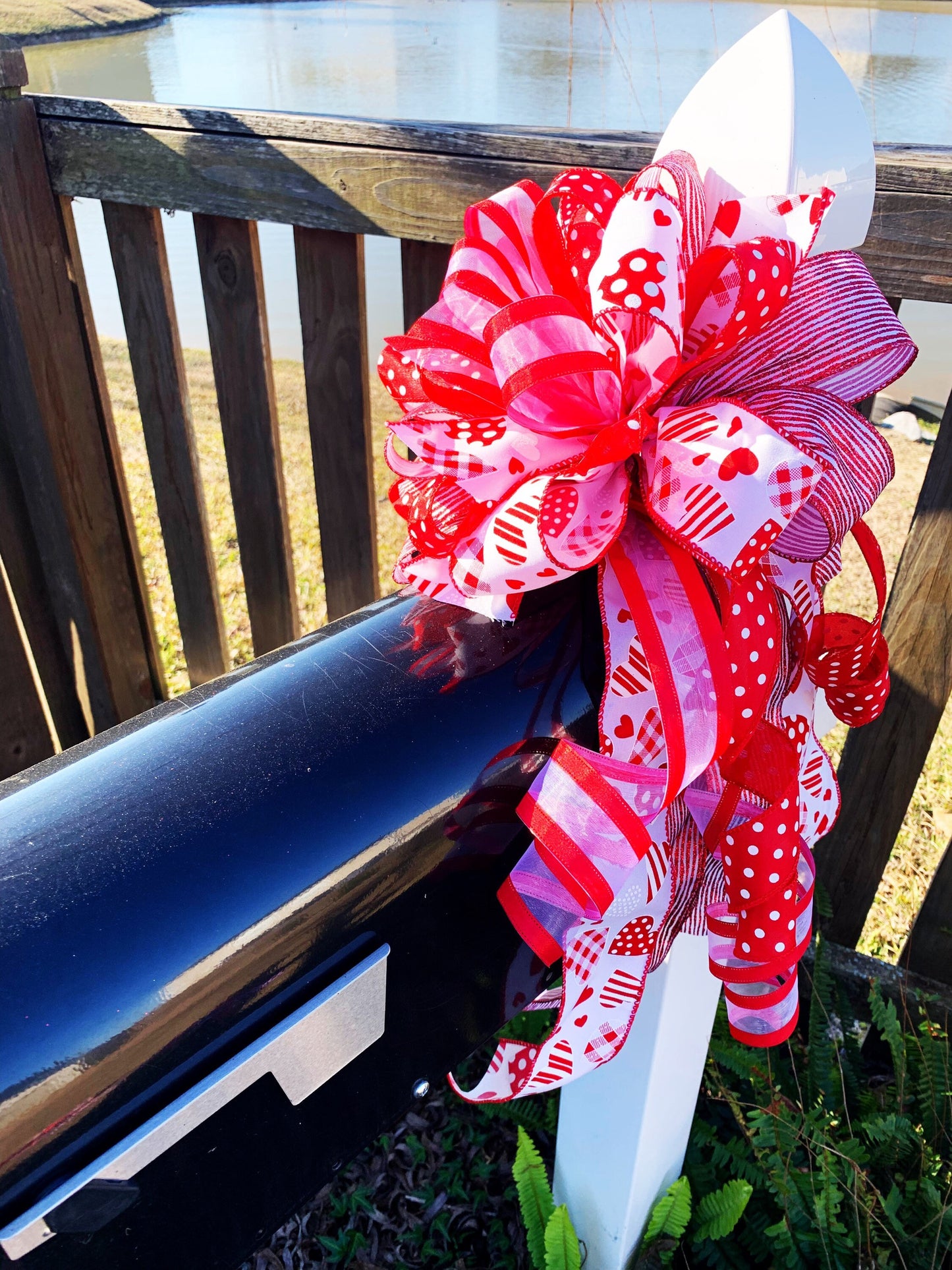 Valentines Collection - Valentines, Valentines Bow, Valentines Day Bow, Valentines Day, Bow, Bows, Mailbox Bow, Wreath Bow, Gift, Ribbon