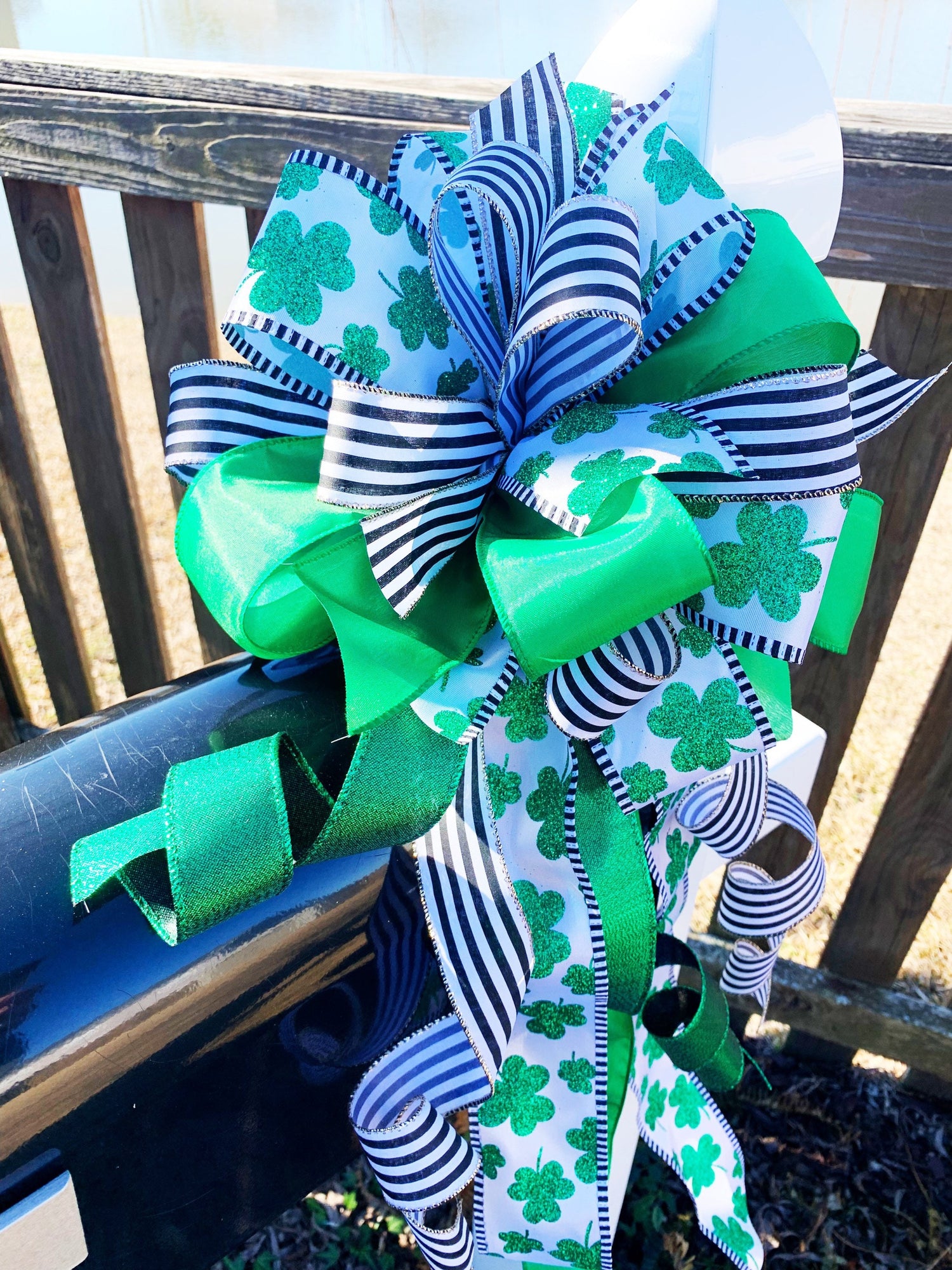 St. Patrick's Bows