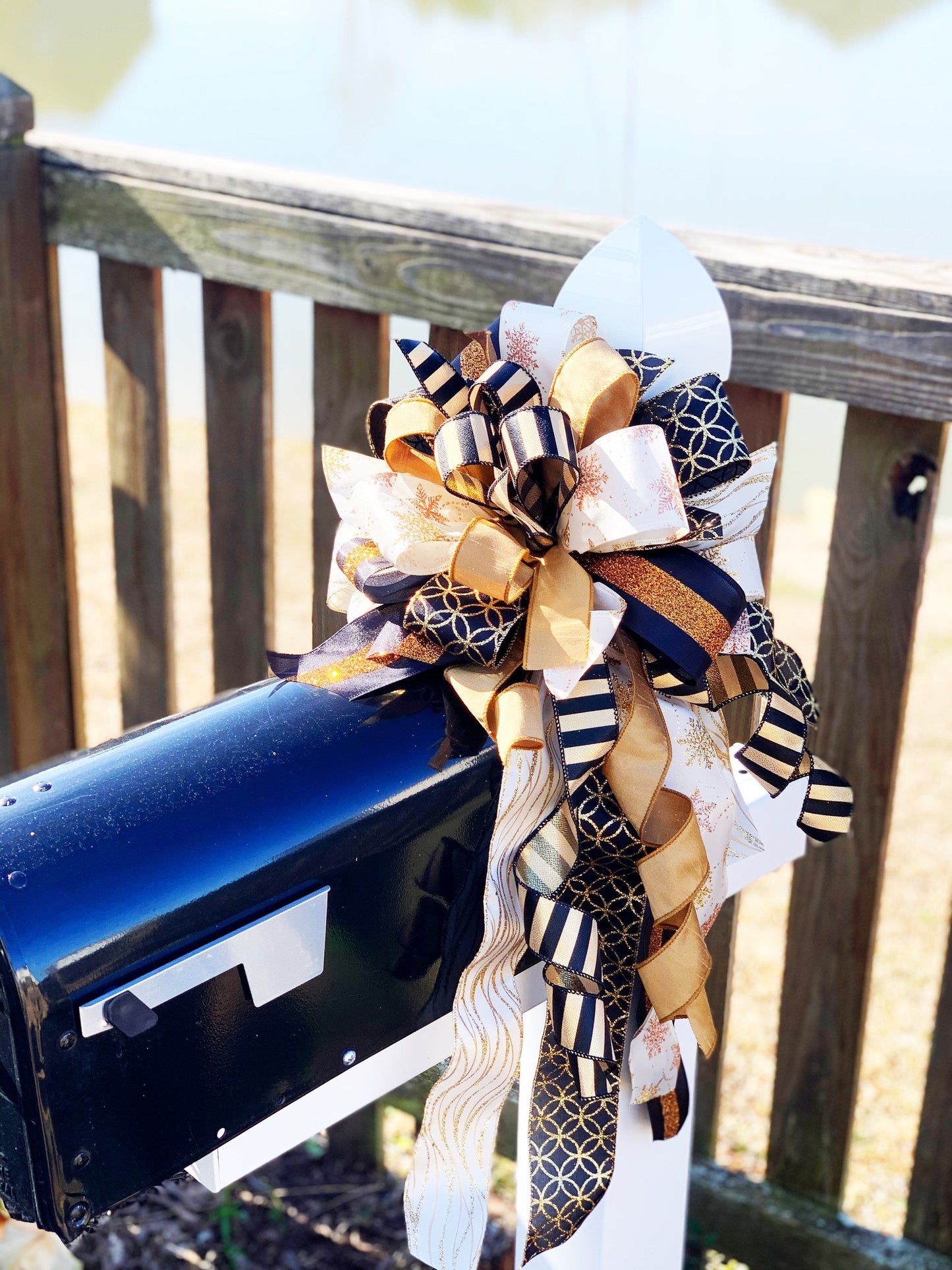 Winter Collection - Winter,Winter Bow,Snowflakes,Elegant,Elegant Bow,Christmas, Christmas Bow,Black Bow,Gold,Gold Bow,Wreath Bow,Mailbox Bow
