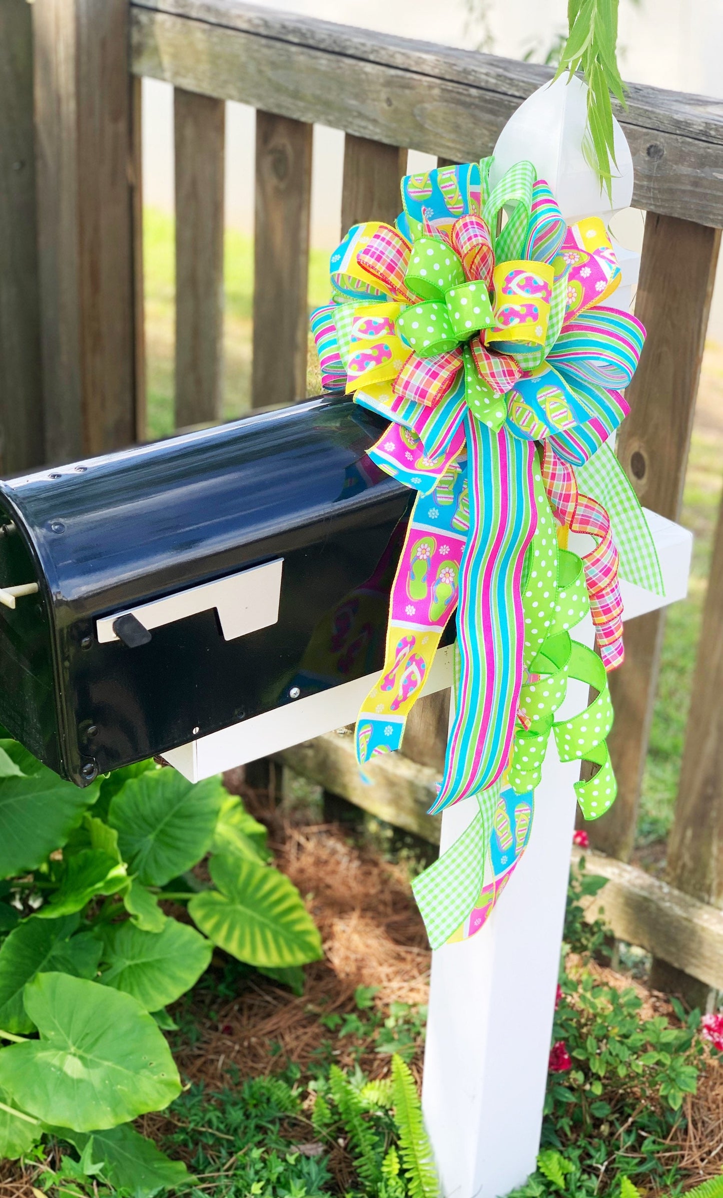 Summer Collection - Flip Flops, Flip Flops Bow, Summer Bow, Summer, Summer Decor, Bow, Bows, Mailbox Bow, Wreath Bow, Decor, Ribbon, Gift