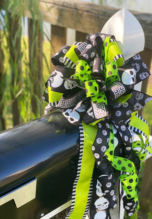 Halloween Collection - Halloween,Halloween Bow,Halloween Decor,Bow,Bows,Mailbox Bow,Wreath Bow,Ribbon,Skulls,Skulls Bow, Decor,Ribbon